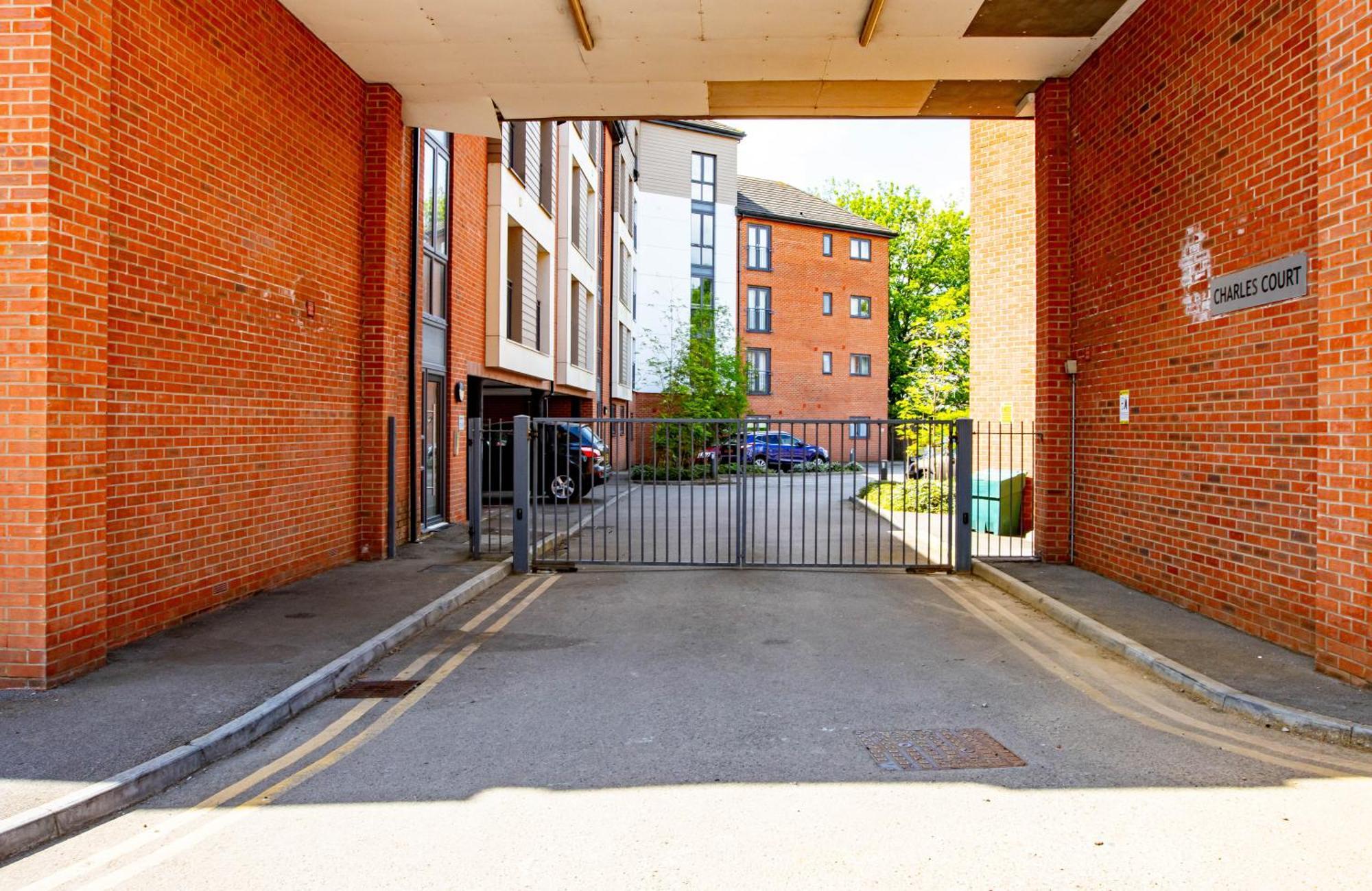 Sianavi Apartments Kettering Eksteriør bilde